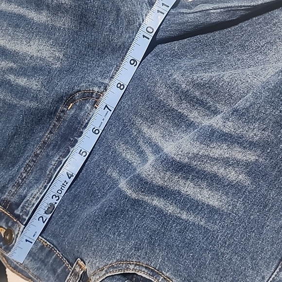 DG beaded Straight Legs blue jean.  Size 10 - Picture 9 of 9